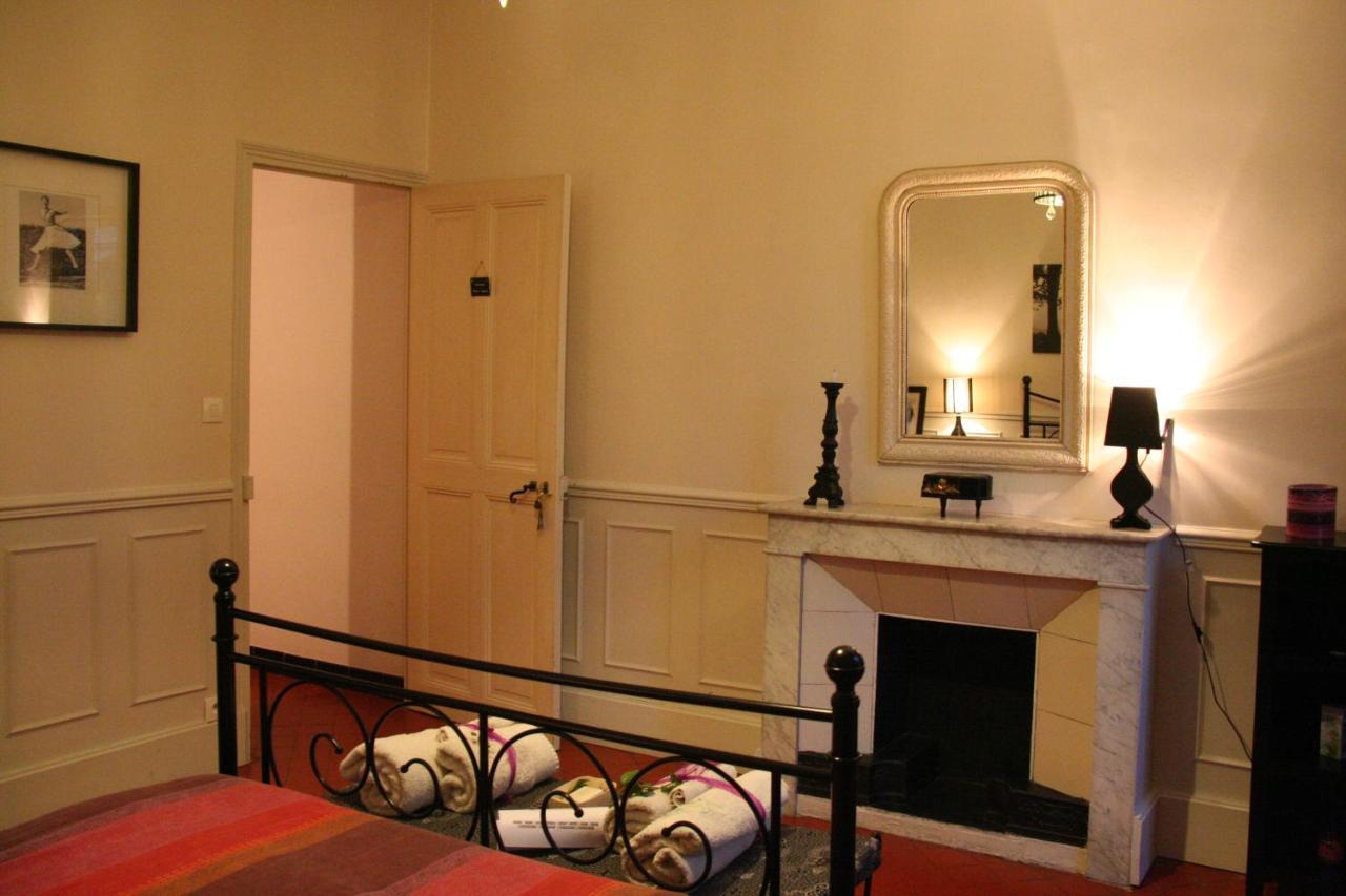 Le Mas Des Dames Appartement Авиньон Экстерьер фото